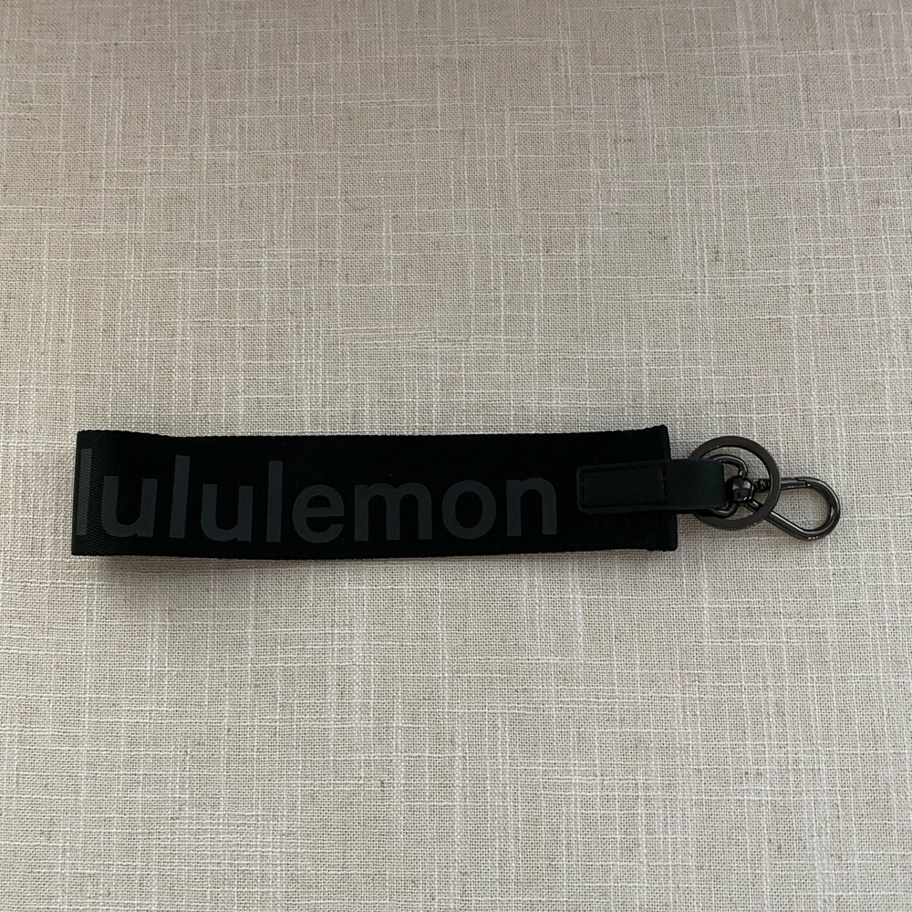 Lululemon Never Lost Keychain in black